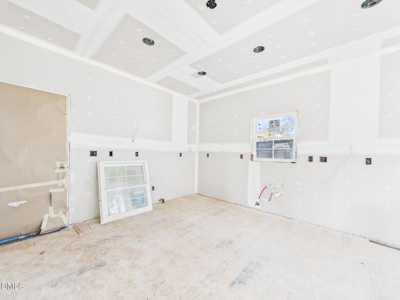 CAM01608G0-PR0121-STILL010