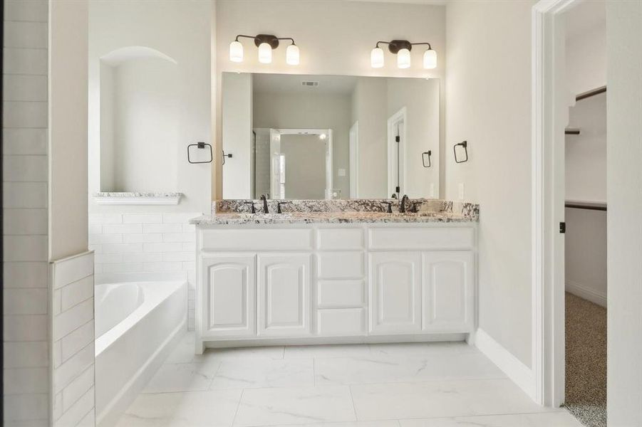 Furnished interior view inside a new home in , Alvarado (Image 7).