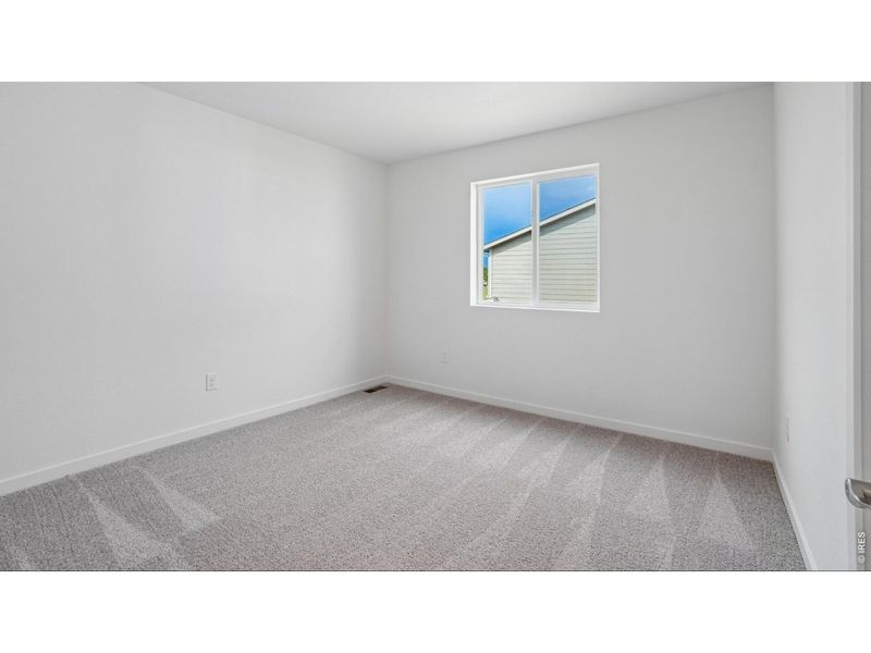 Spacious, unfurnished interior of a new home in Granary, Johnstown (Image 23).