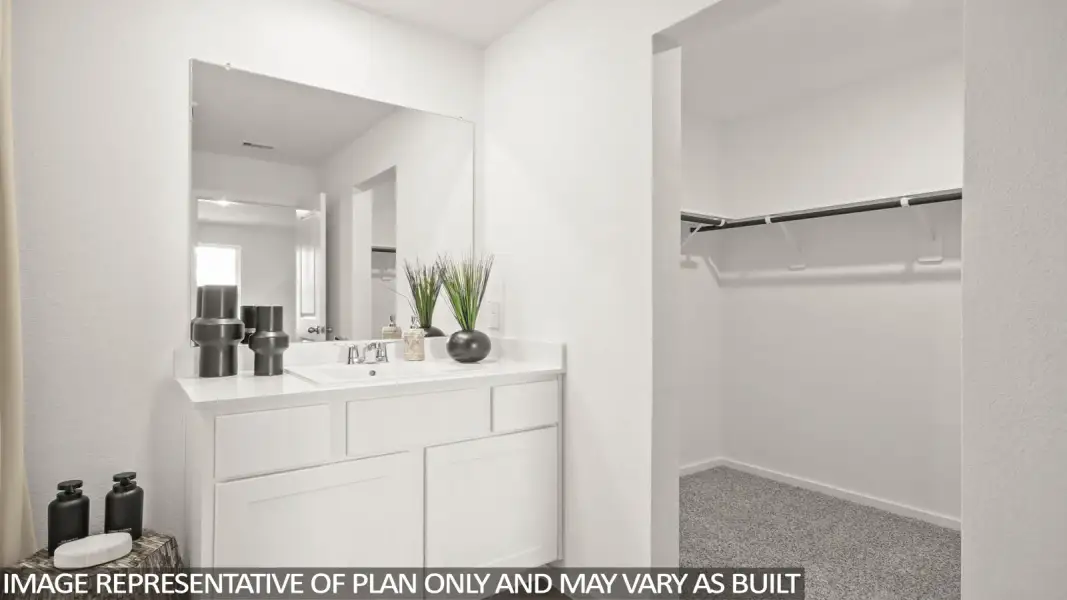 Furnished interior view inside a new home in Silverthorne, Conroe (Image 14).