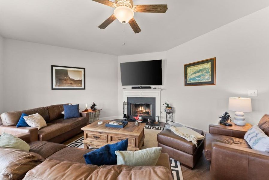 Furnished interior view inside a new home in , Homer (Image 26).