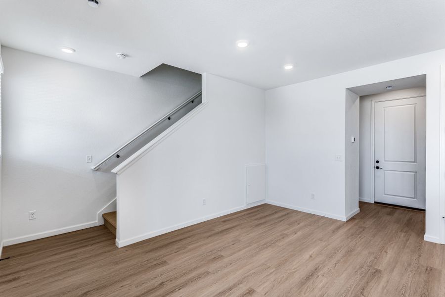 Spacious, unfurnished interior of a new home in Westside Crossing, Berthoud (Image 19).