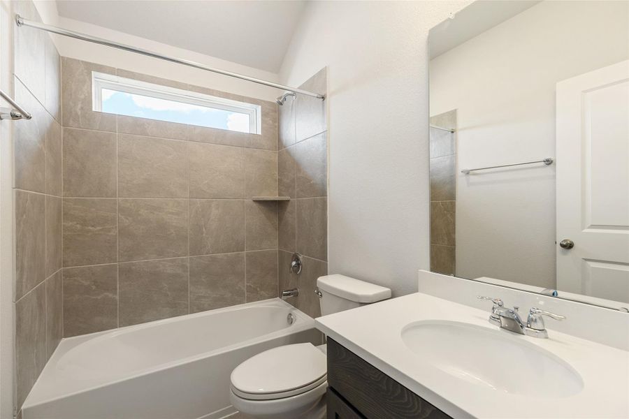 Furnished interior view inside a new home in Brookewater, Rosenberg (Image 11).