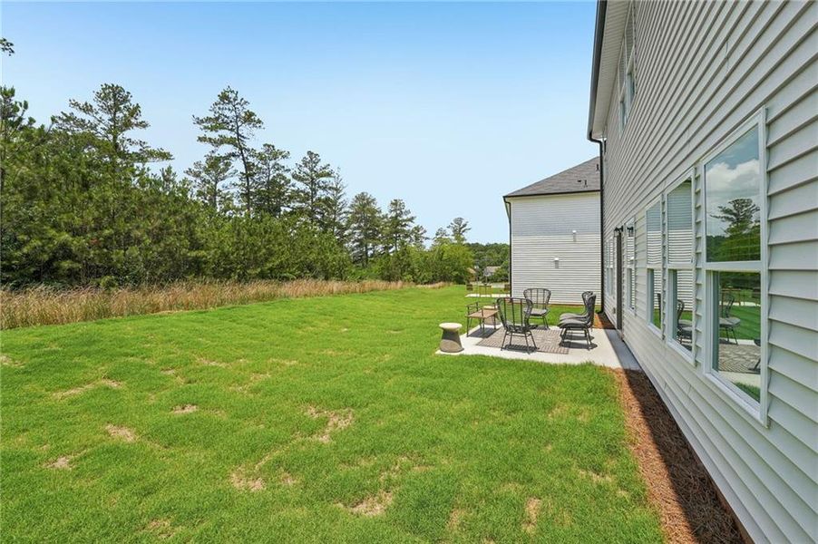 Exterior details and patio area of a home in Manning Mill, Adairsville (Image 3).