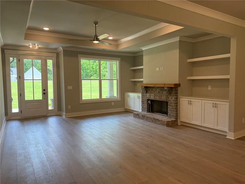 Spacious, unfurnished interior of a new home in , Monroe (Image 8).