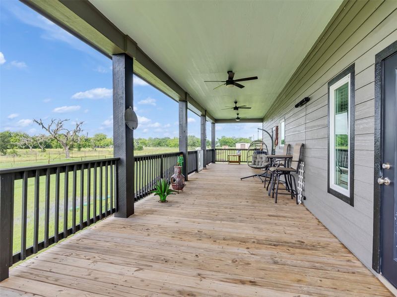 Exterior details and patio area of a home in , Brazoria (Image 21). Exterior details and patio area of a home in , Brazoria (Image 21).