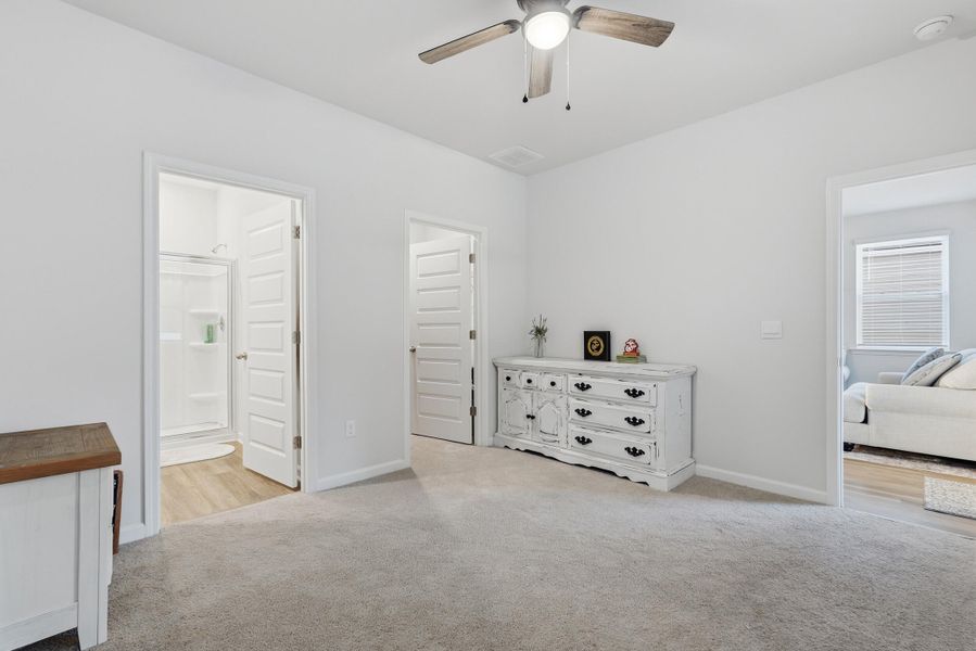 Image 40 of a home in . Image 40 of a home in .