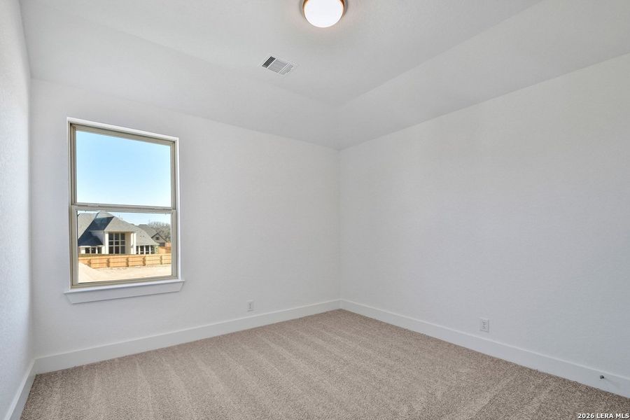 Spacious, unfurnished interior of a new home in Alsatian Oaks, Castroville (Image 31).