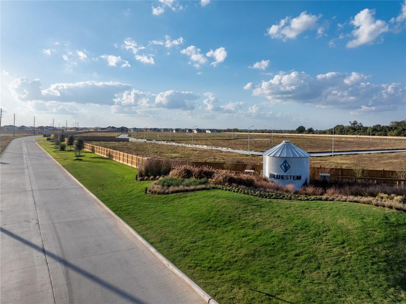 Image 24 of a home in Bluestem.