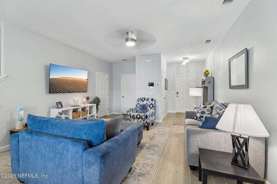 Furnished interior view inside a new home in , Middleburg (Image 14).