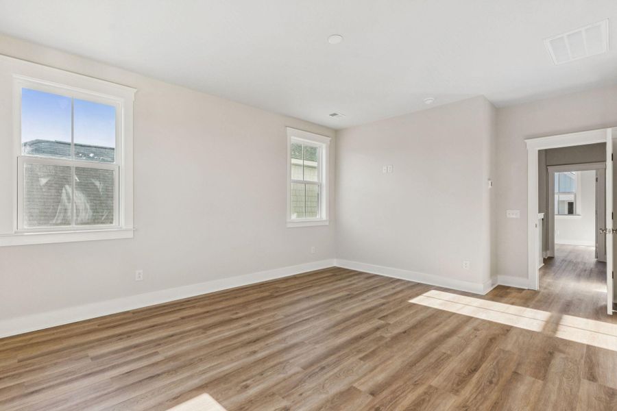 Spacious, unfurnished interior of a new home in Nexton, Summerville (Image 42).