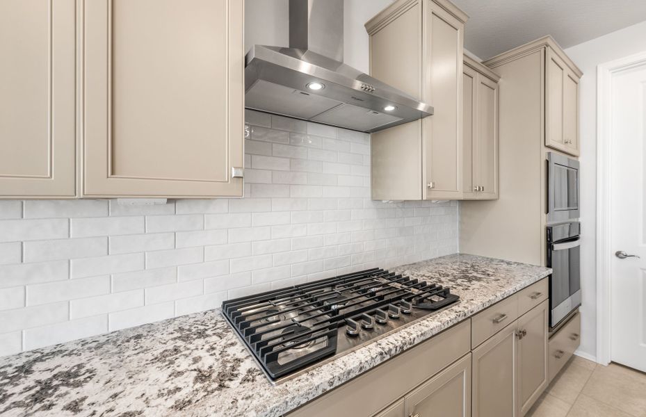 Image 28 of a home in Sun City Festival.