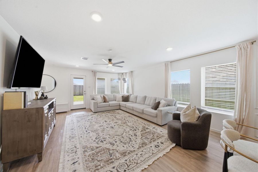 Furnished interior view inside a new home in Samara, League City (Image 20).