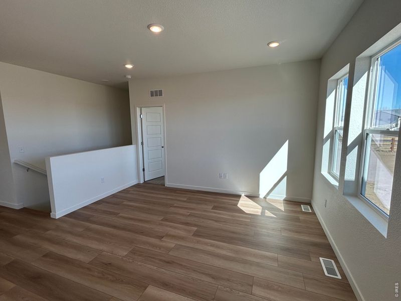 Spacious, unfurnished interior of a new home in Hudson Hills, Hudson (Image 14).