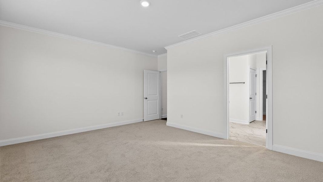 Spacious, unfurnished interior of a new home in The Estates Park, Apex (Image 21).