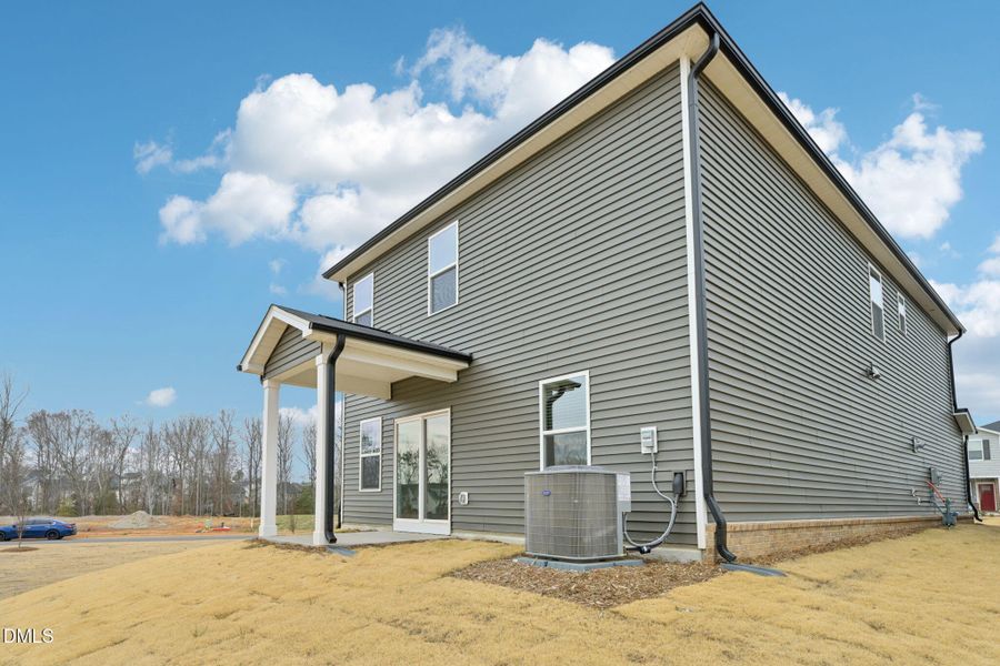 44-web-or-mls-Raleigh - Oak Manor - 649