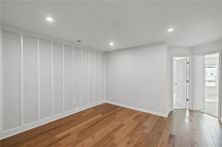 Spacious, unfurnished interior of a new home in Adler Springs, Powder Springs (Image 10).