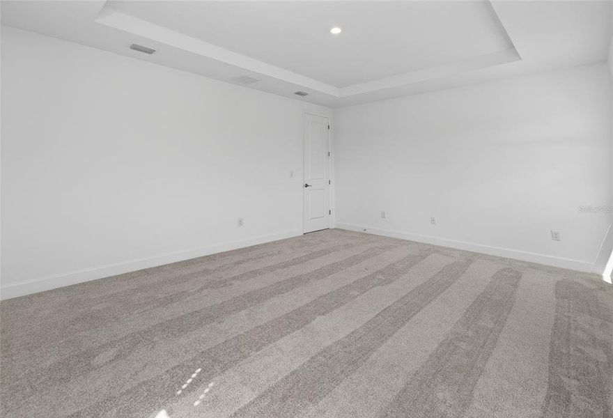 Spacious, unfurnished interior of a new home in River Landing, Wesley Chapel (Image 63). Spacious, unfurnished interior of a new home in River Landing, Wesley Chapel (Image 63).