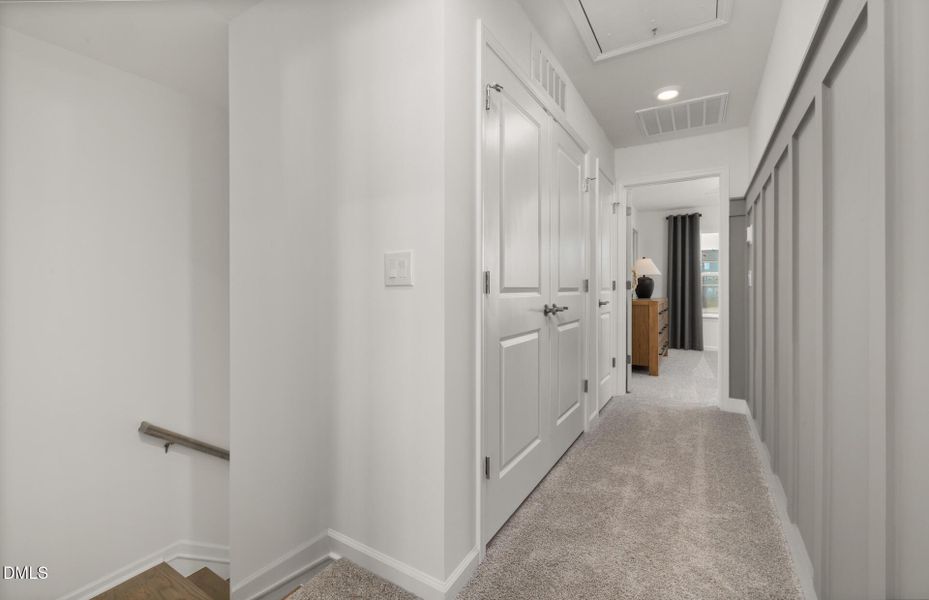 Crestwind (26) Crestwind (26)