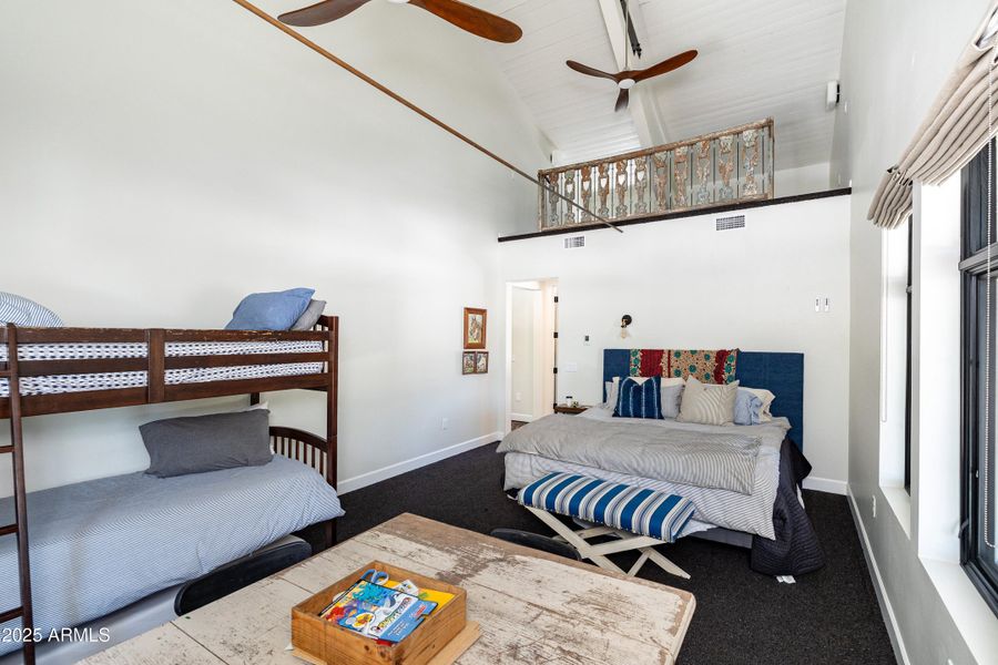 Guest Room/Bunk Room Guest Room/Bunk Room