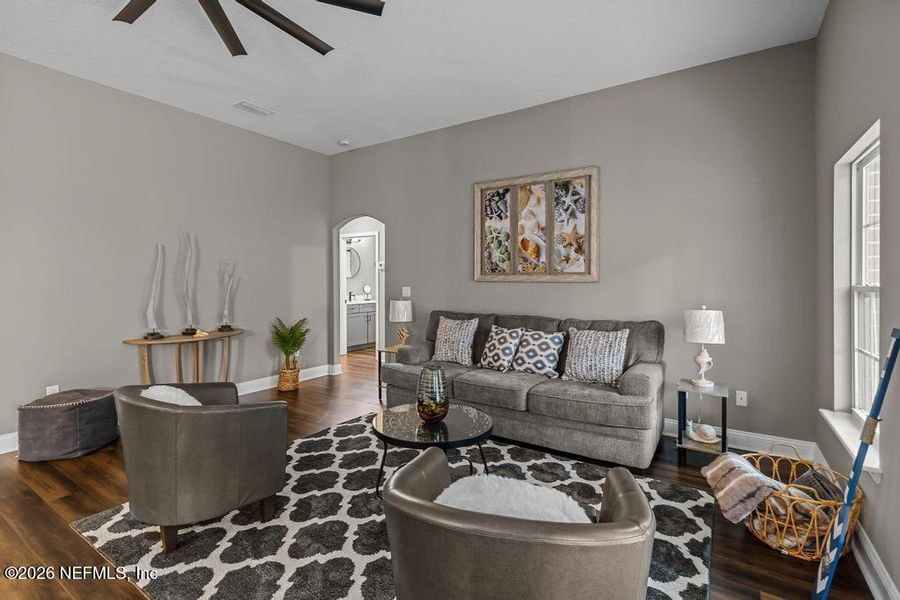 Furnished interior view inside a new home in , Callahan (Image 38).
