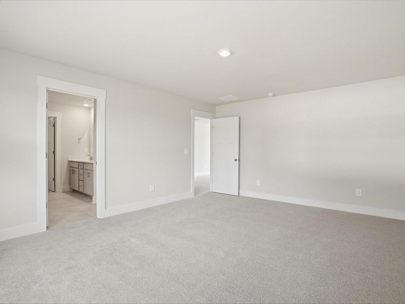 Spacious, unfurnished interior of a new home in Crossing at Abner Creek, Greer (Image 17). Spacious, unfurnished interior of a new home in Crossing at Abner Creek, Greer (Image 17).