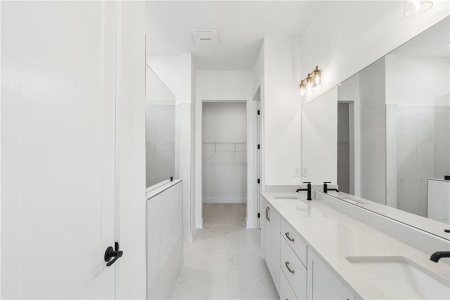 Furnished interior view inside a new home in Old Mill Preserve, Dallas (Image 9).
