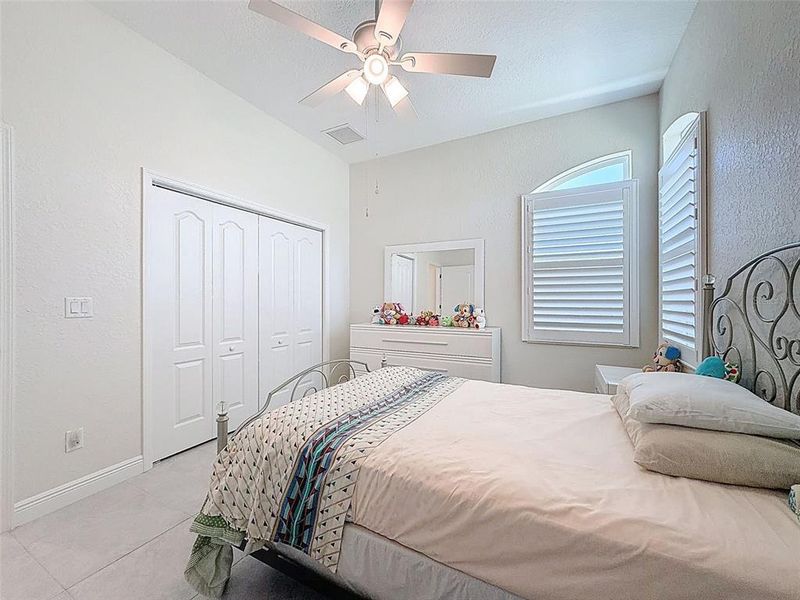 Furnished interior view inside a new home in , Spring Hill (Image 33).
