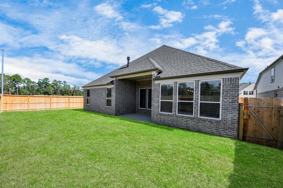 Backyard retreat, offering an abundance of space for kids to play and explore. The possibilities are endless in this outdoor haven, where the joy of open-air activities and family gatherings awaits. Backyard retreat, offering an abundance of space for kids to play and explore. The possibilities are endless in this outdoor haven, where the joy of open-air activities and family gatherings awaits.