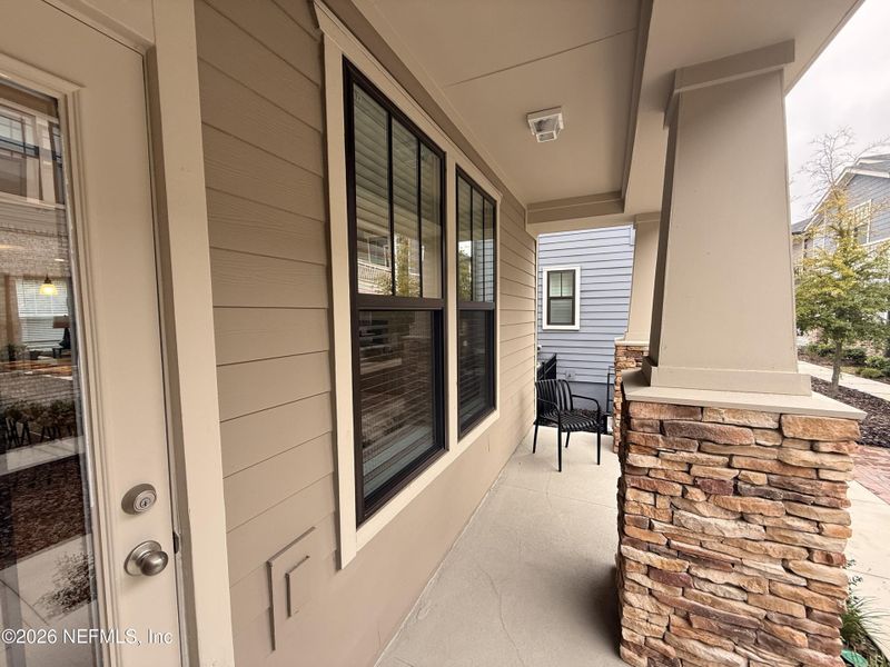 Exterior details and patio area of a home in , Jacksonville (Image 21).