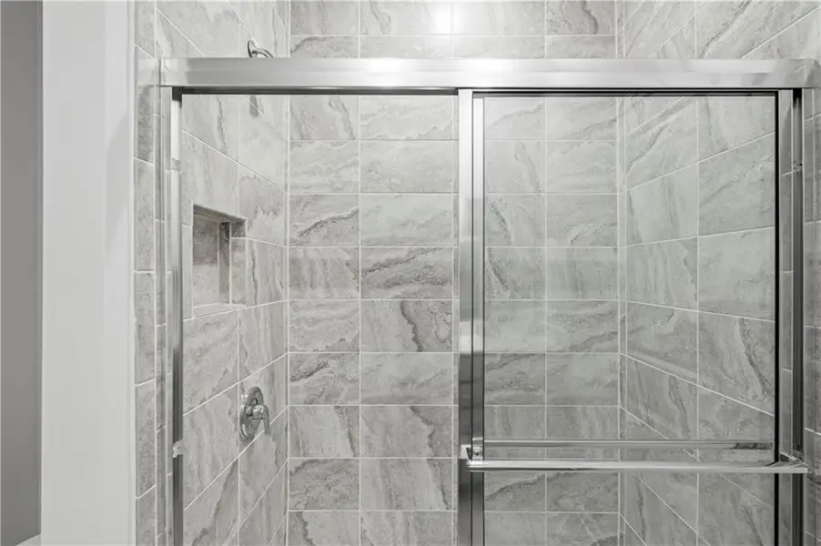 Close-up of interior finishes inside a home in Avery Ridge, Gainesville (Image 14).