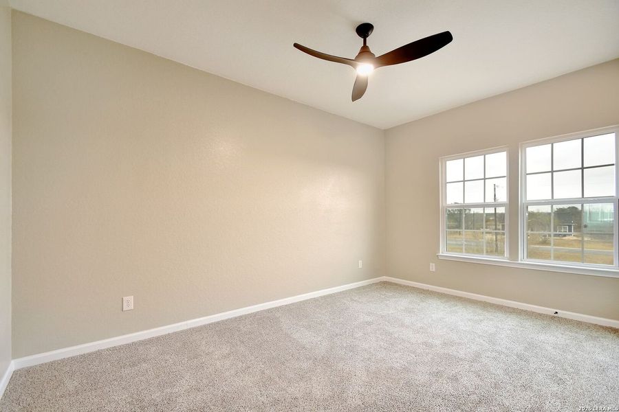 Spacious, unfurnished interior of a new home in , Moore (Image 19).