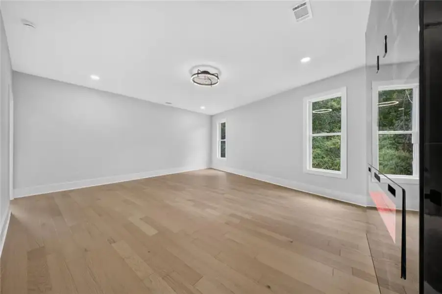 Spacious, unfurnished interior of a new home in , Loganville (Image 22).