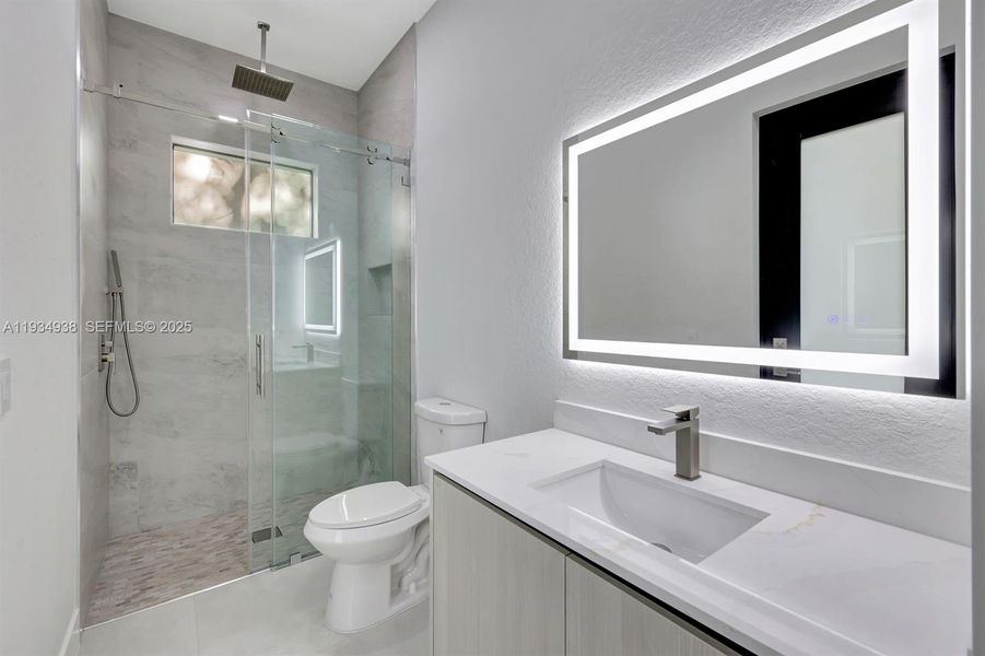 Furnished interior view inside a new home in , Naples (Image 15).