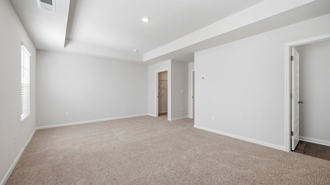 Representative unfurnished interior of a home built from the Flora by D.R. Horton in Fox Crossing, Griffin (Image 22).