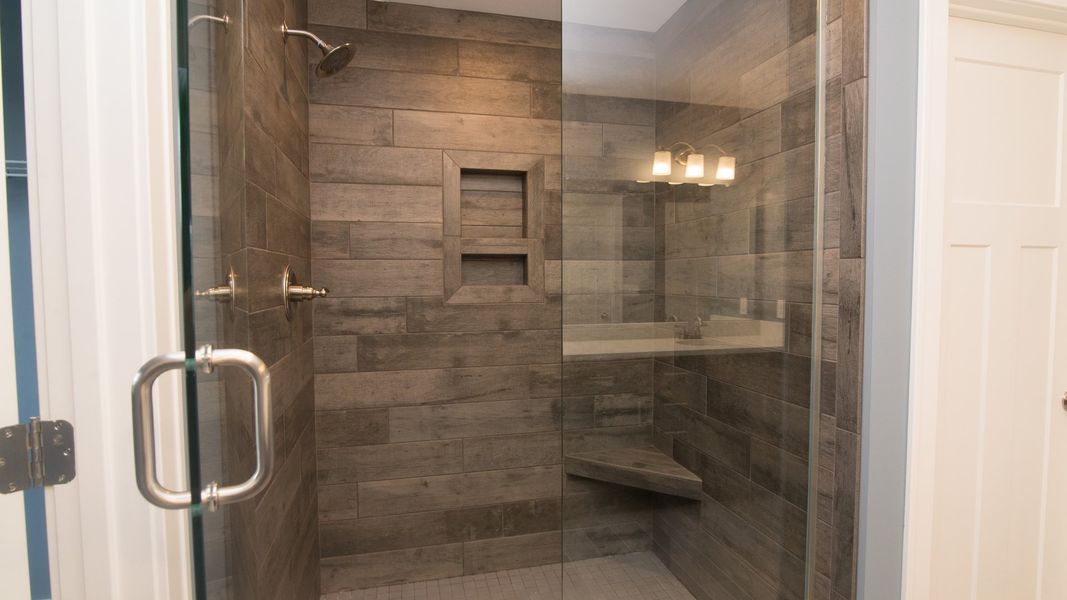 Representative interior finishes for a home built from the The Hartland by Norfolk Homes in Coronado Estates, Jackson (Image 21).