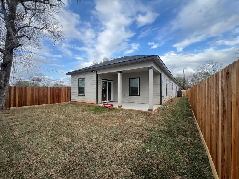 Exterior details and patio area of a home in , Richmond (Image 22).