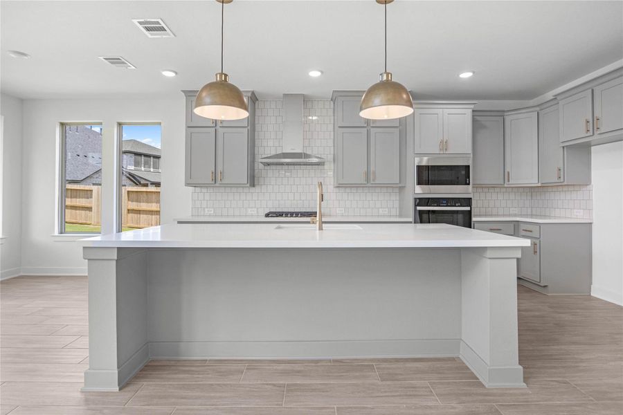 Representative image. Features, specifications, selections and colors may vary. Representative image. Features, specifications, selections and colors may vary.