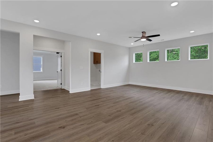 Spacious, unfurnished interior of a new home in Arbor West, Dawsonville (Image 50).