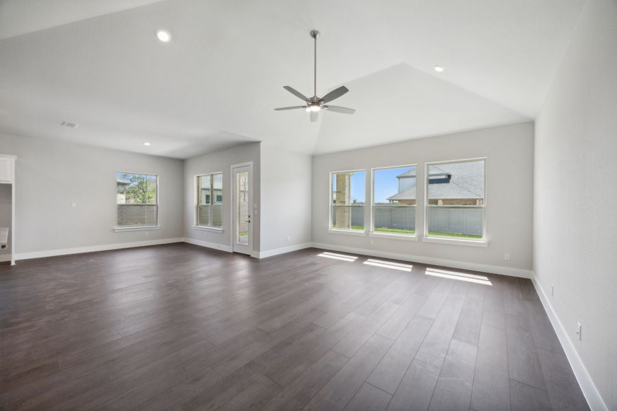 Representative unfurnished interior of a home built from the Yosemite by Centre Living Homes in Painted Tree Lakeside, McKinney (Image 37). Representative unfurnished interior of a home built from the Yosemite by Centre Living Homes in Painted Tree Lakeside, McKinney (Image 37).
