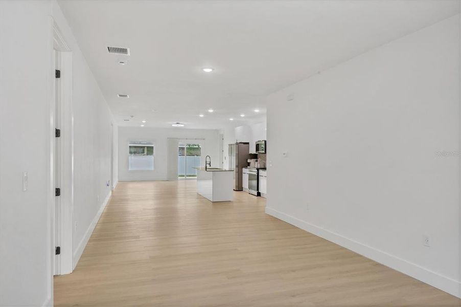 Image 38 of a home in .