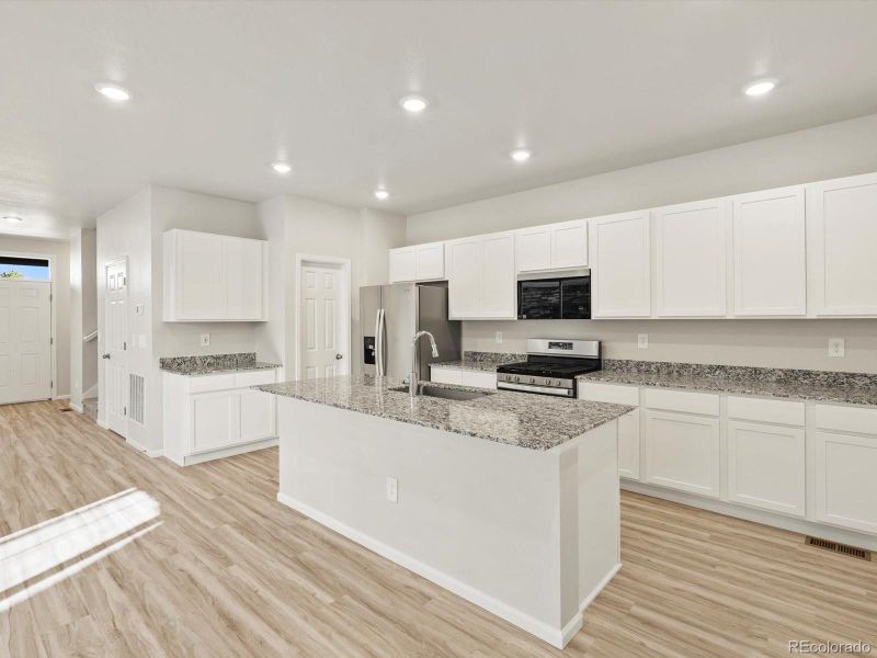 Furnished interior view inside a new home in Horizon Uptown: The Mountain Collection, Aurora (Image 6). Furnished interior view inside a new home in Horizon Uptown: The Mountain Collection, Aurora (Image 6).