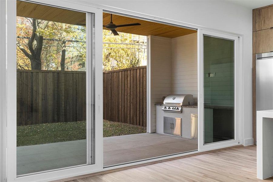 Exterior details and patio area of a home in , Dallas (Image 4).