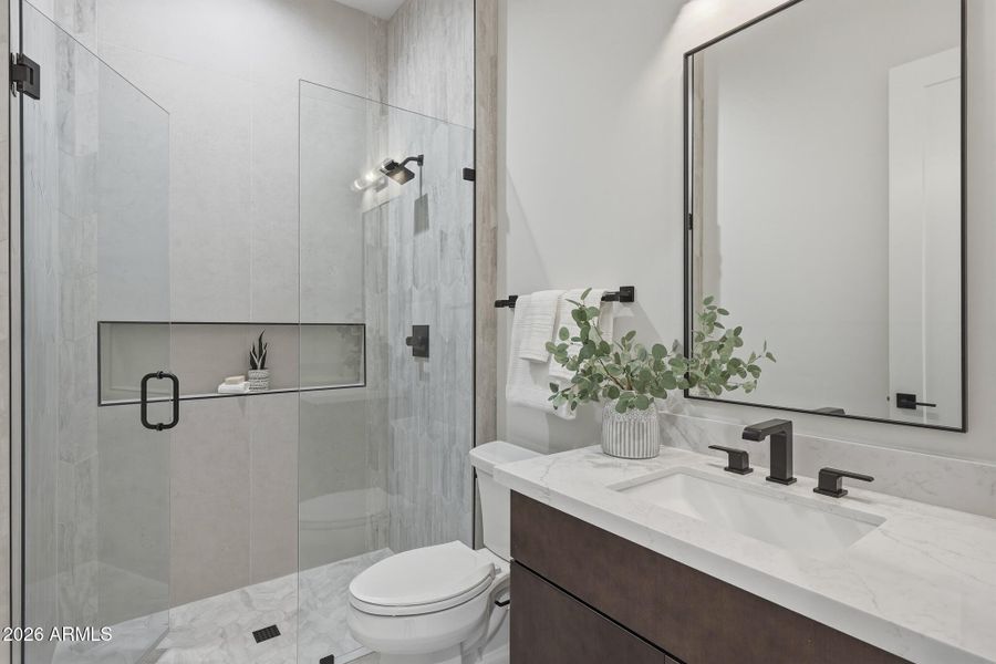 Model Pool House (07) Bath Model Pool House (07) Bath