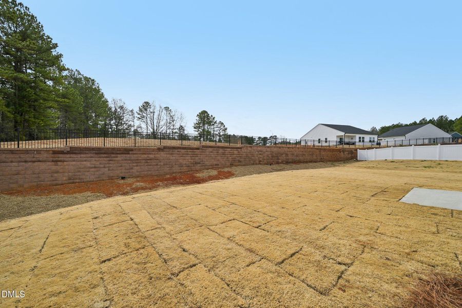 46-web-or-mls-Salers Loop-S1902-046