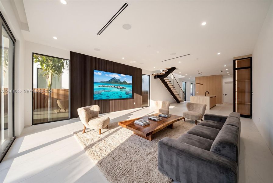 Furnished interior view inside a new home in , Fort Lauderdale (Image 18).