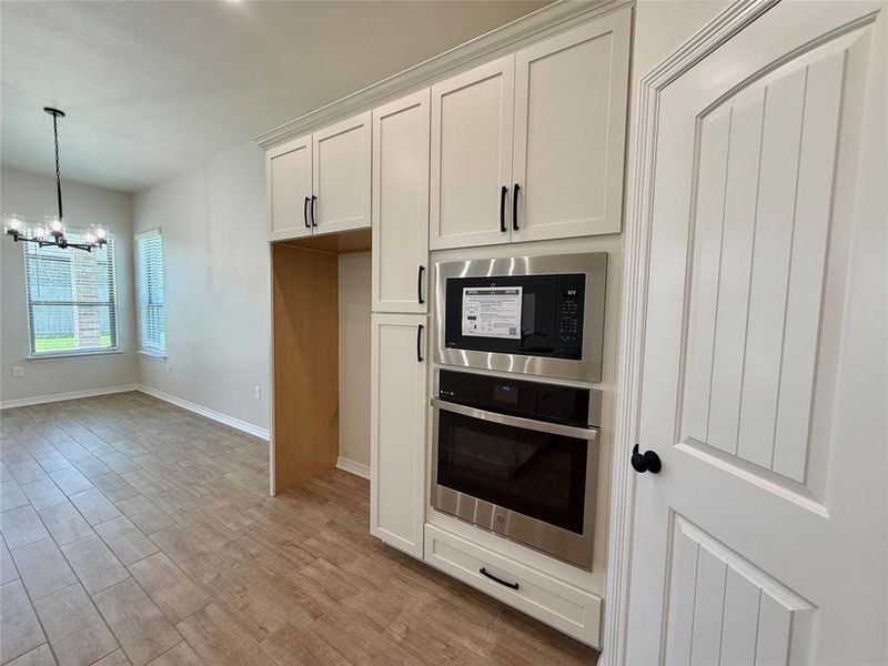 Furnished interior view inside a new home in , Lorena (Image 7).