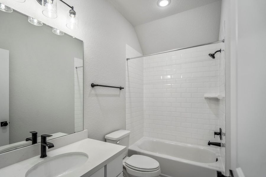 Furnished interior view inside a new home in Artavia 70′ Lots, Conroe (Image 5).