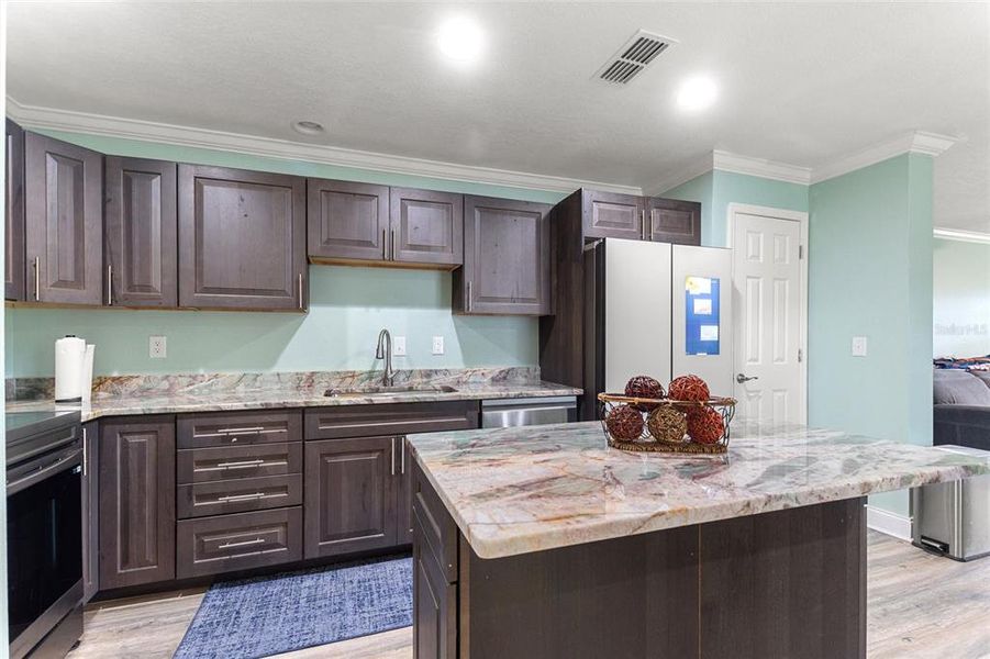 Furnished interior view inside a new home in , Bartow (Image 3).