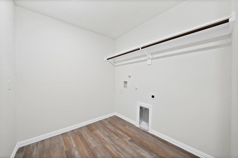 Spacious, unfurnished interior of a new home in , Poolville (Image 20).